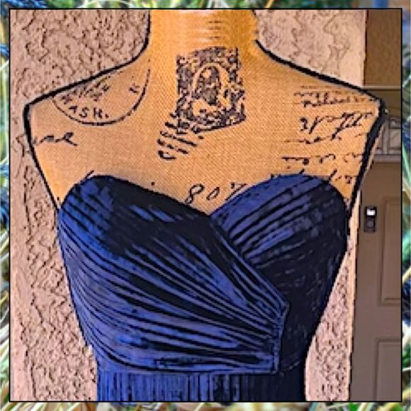 Lulus Navy Blue Velvet Pleated Strapless Classy Sensation Maxi Dress Size M - Picture 4 of 12